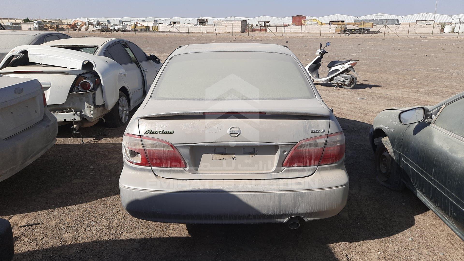2000 NISSAN MAXIMA VIN: JN1CA31C95M150292