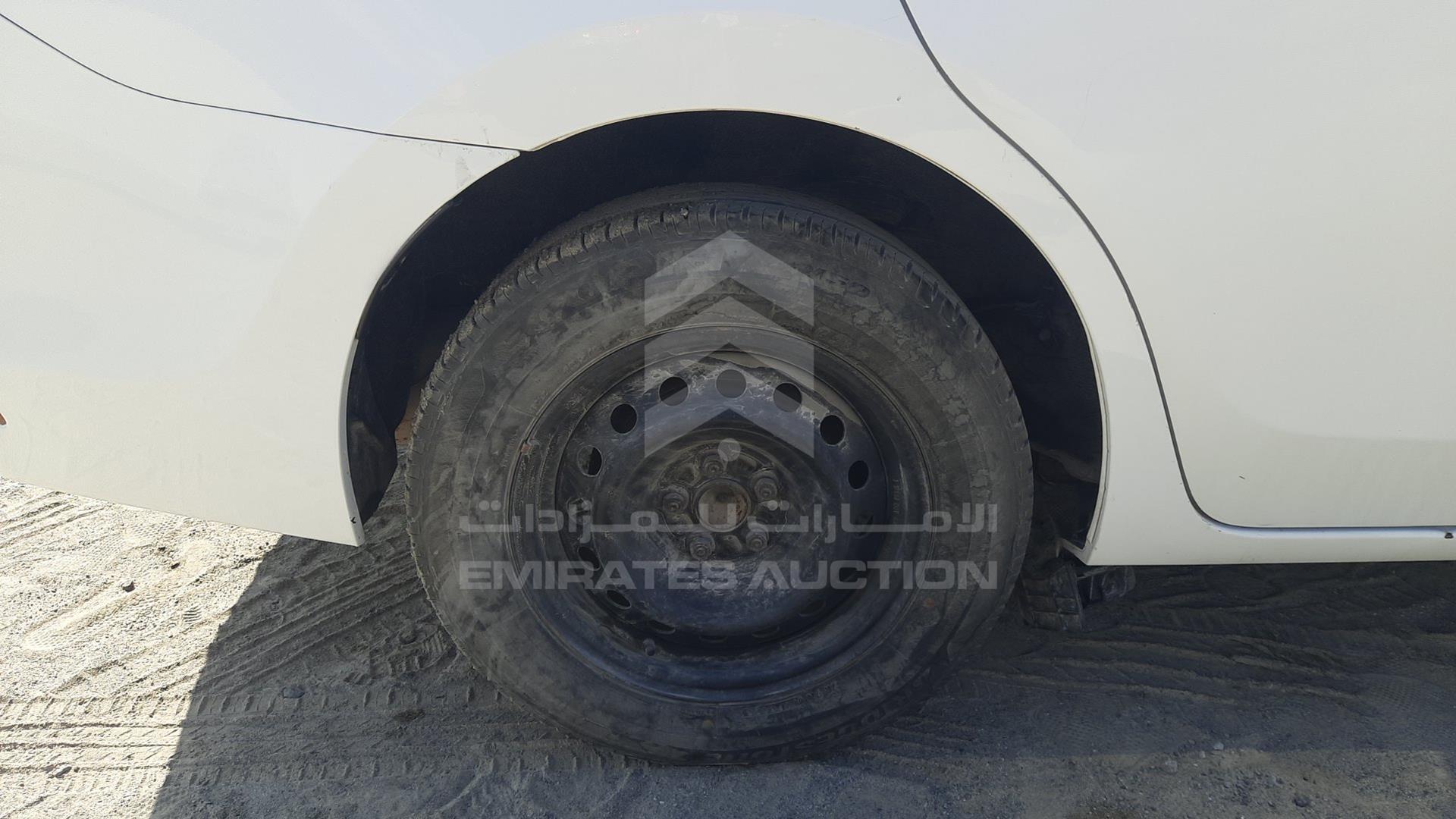 2019 TOYOTA COROLLA VIN: RKLBB9HE3K5231023