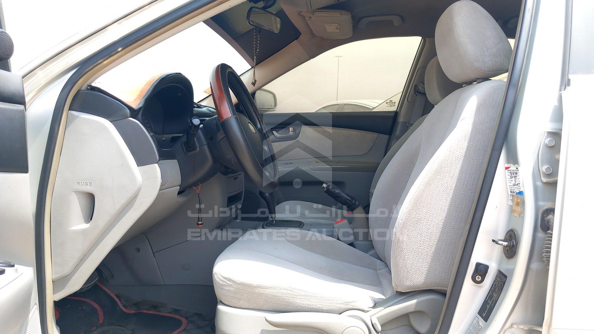 2007 KIA OPTIMA VIN: KNAGE222875109746