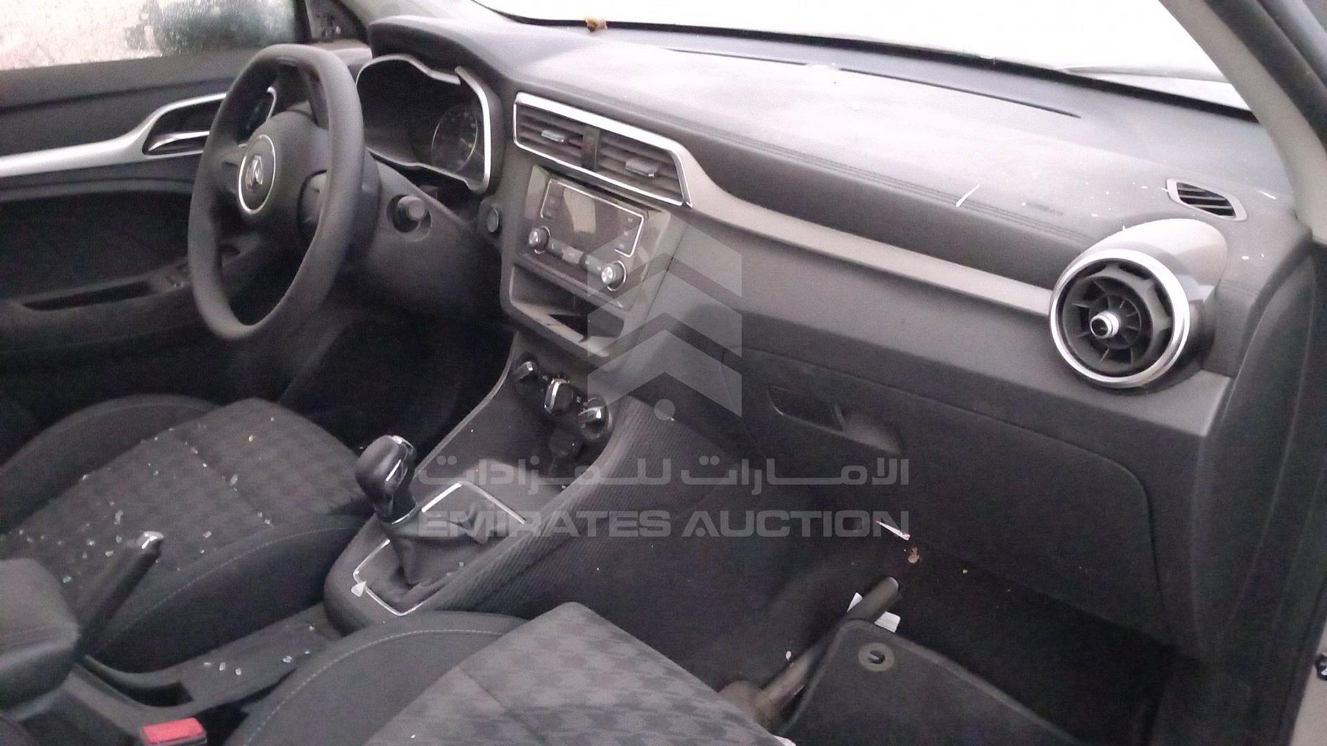 2020 MG ZS VIN: LSJW74U39LZ013894