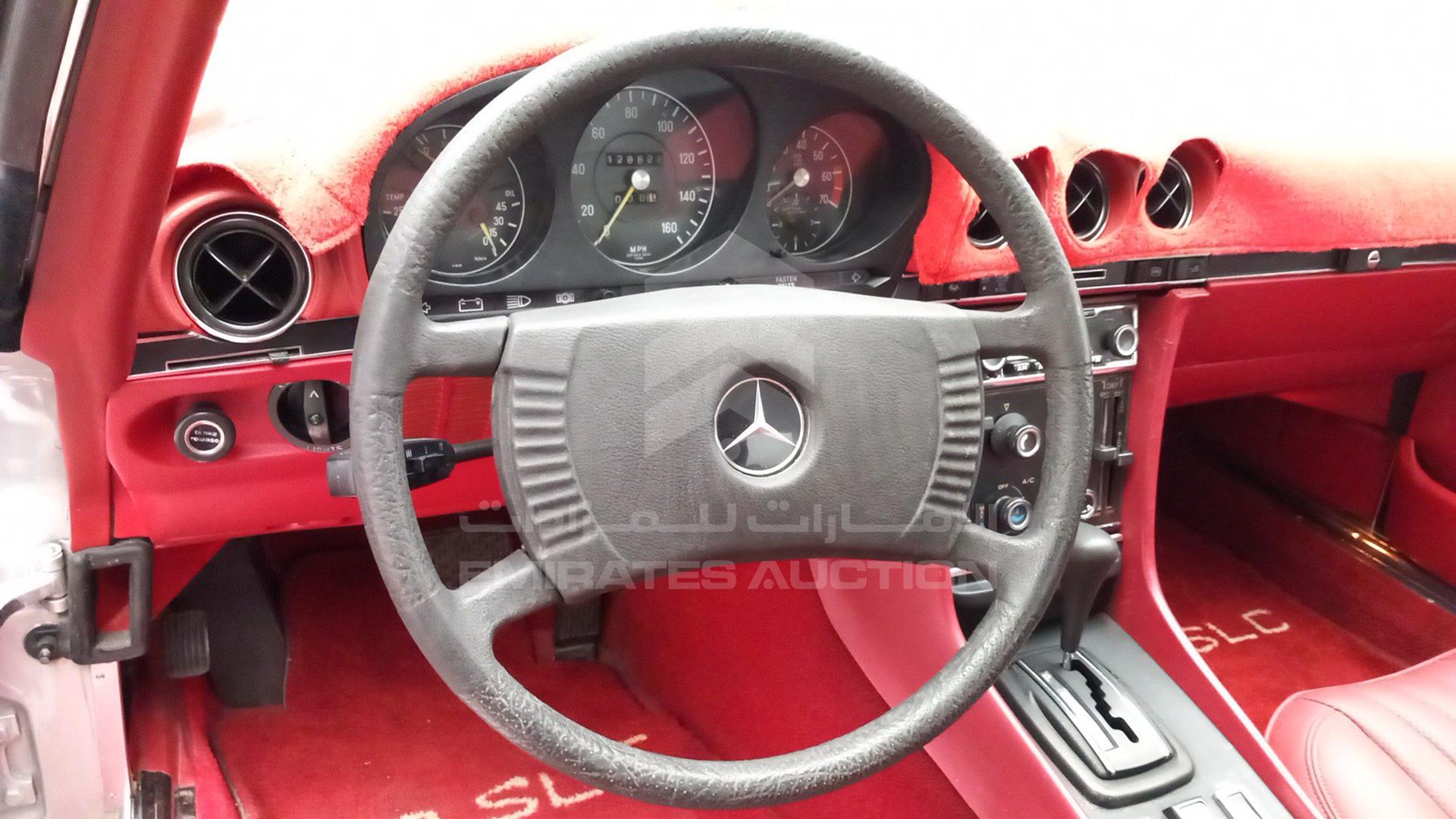1975 MERCEDES SLC 450 VIN: 10702412011063