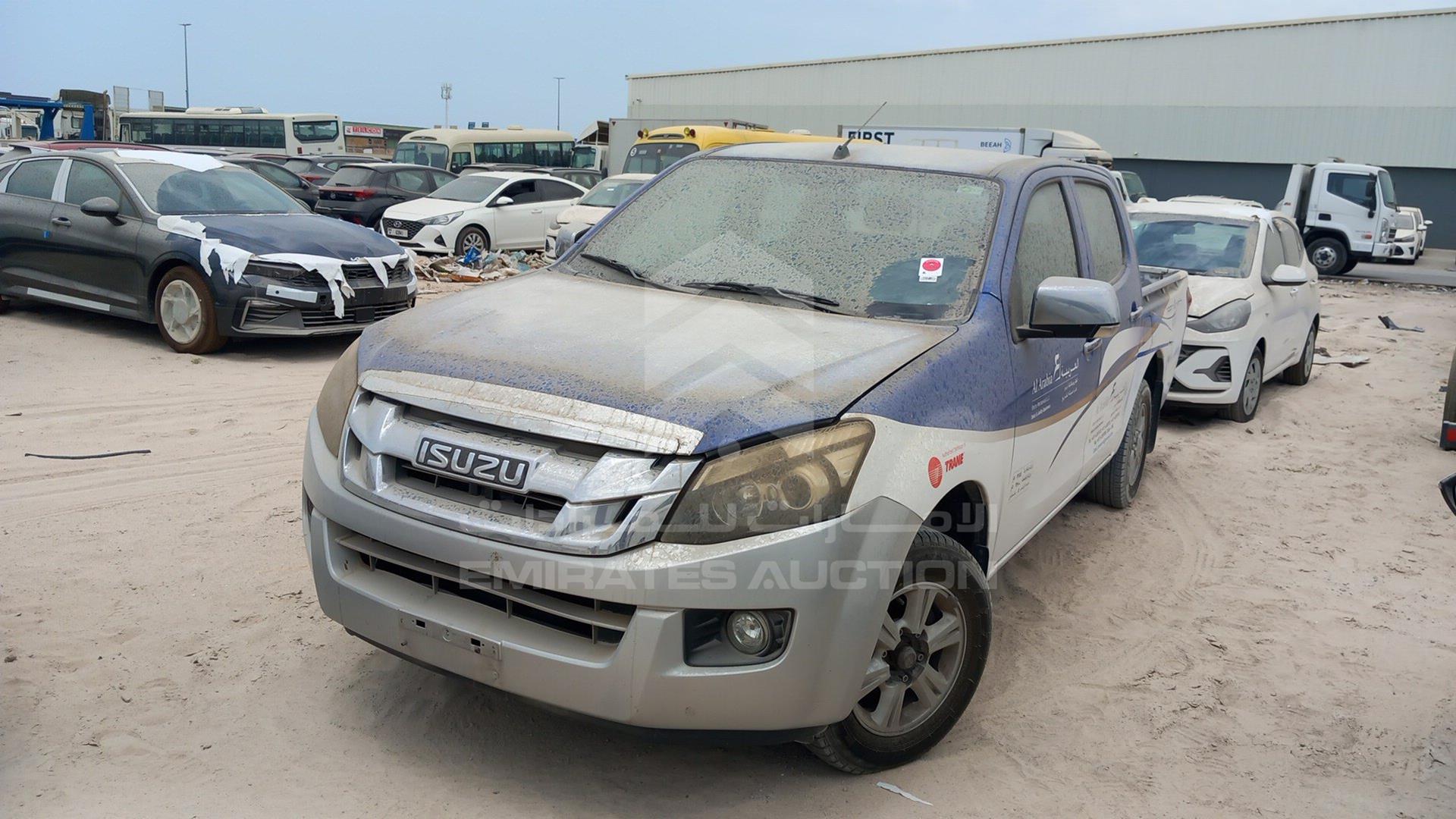 2015 ISUZU D-MAX VIN: MPAEL3317FT013569