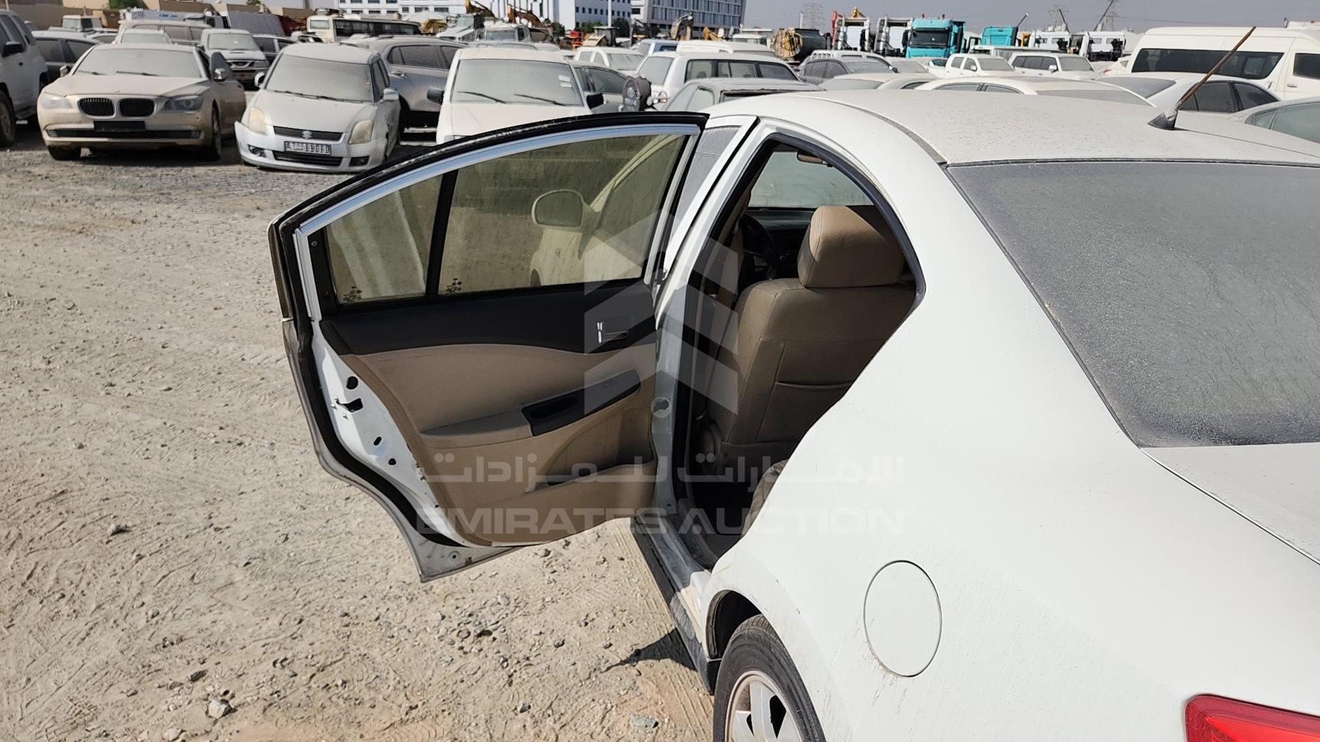 2014 CHERY E5 VIN: LVVDC21B9ED073328