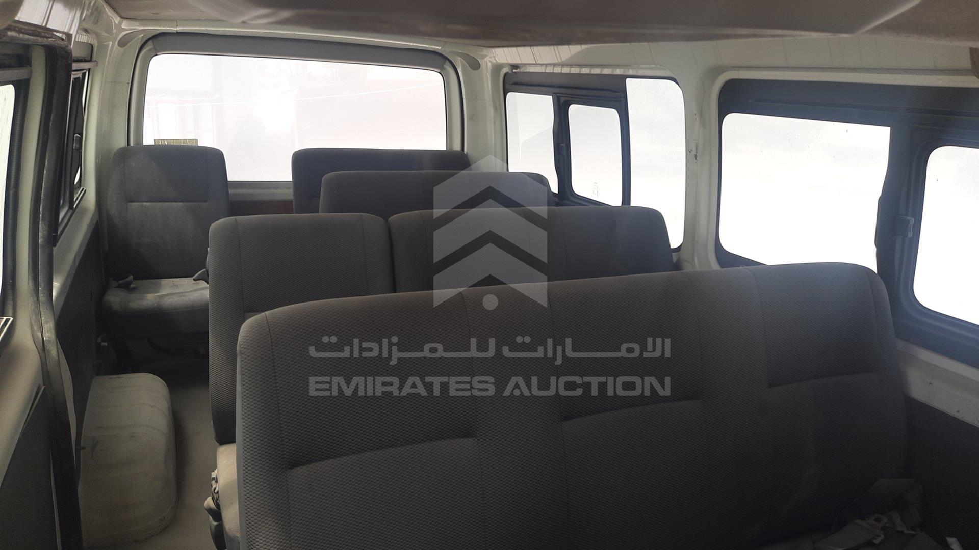 2015 TOYOTA HIACE VIN: JTGJX02P0F5042600