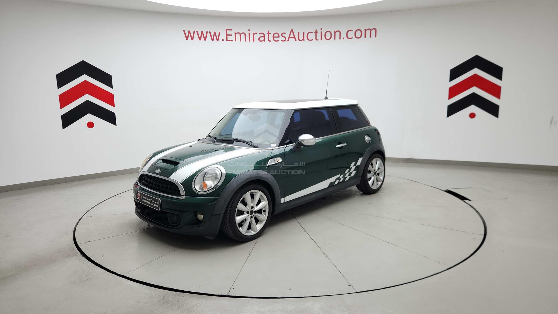 2014 MINI COOPER S VIN: WMWSV31060T648710