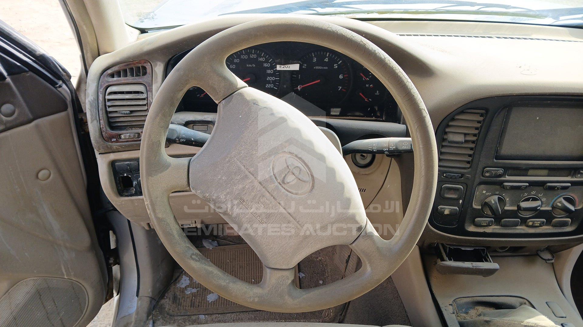 2000 TOYOTA LAND CRUISER VIN: JT3HJ09J5Y0027111