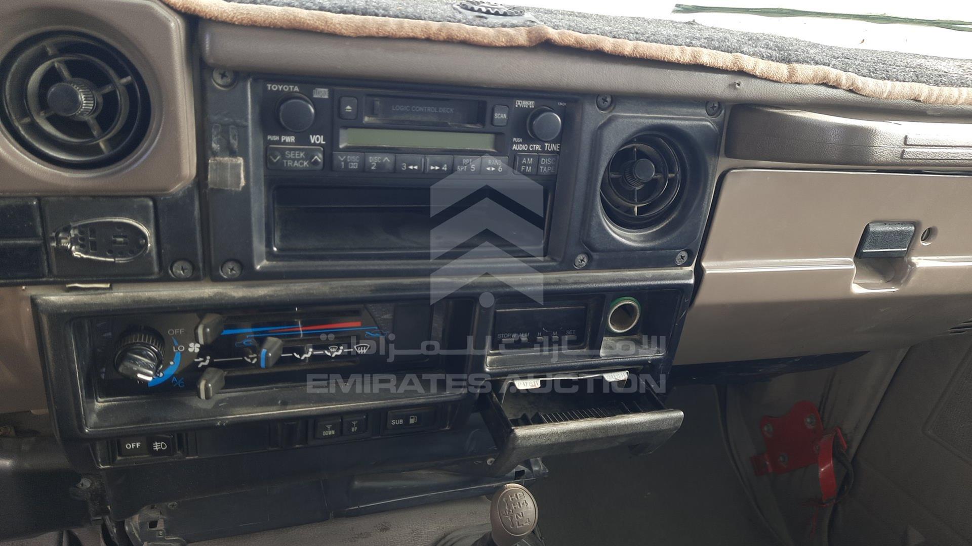 2008 TOYOTA LAND CRUISER PICKUP VIN: JTFLJ73J686045841