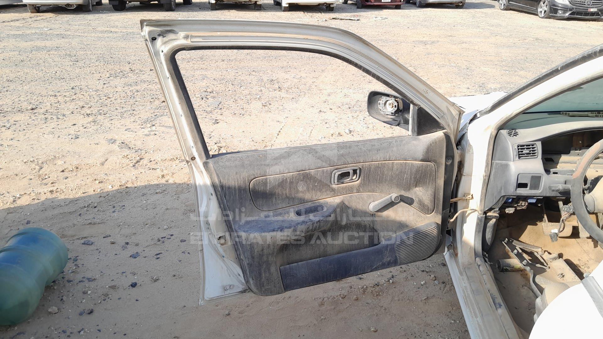 0 NISSAN SUNNY VIN: JN1BBAB14Z0321765