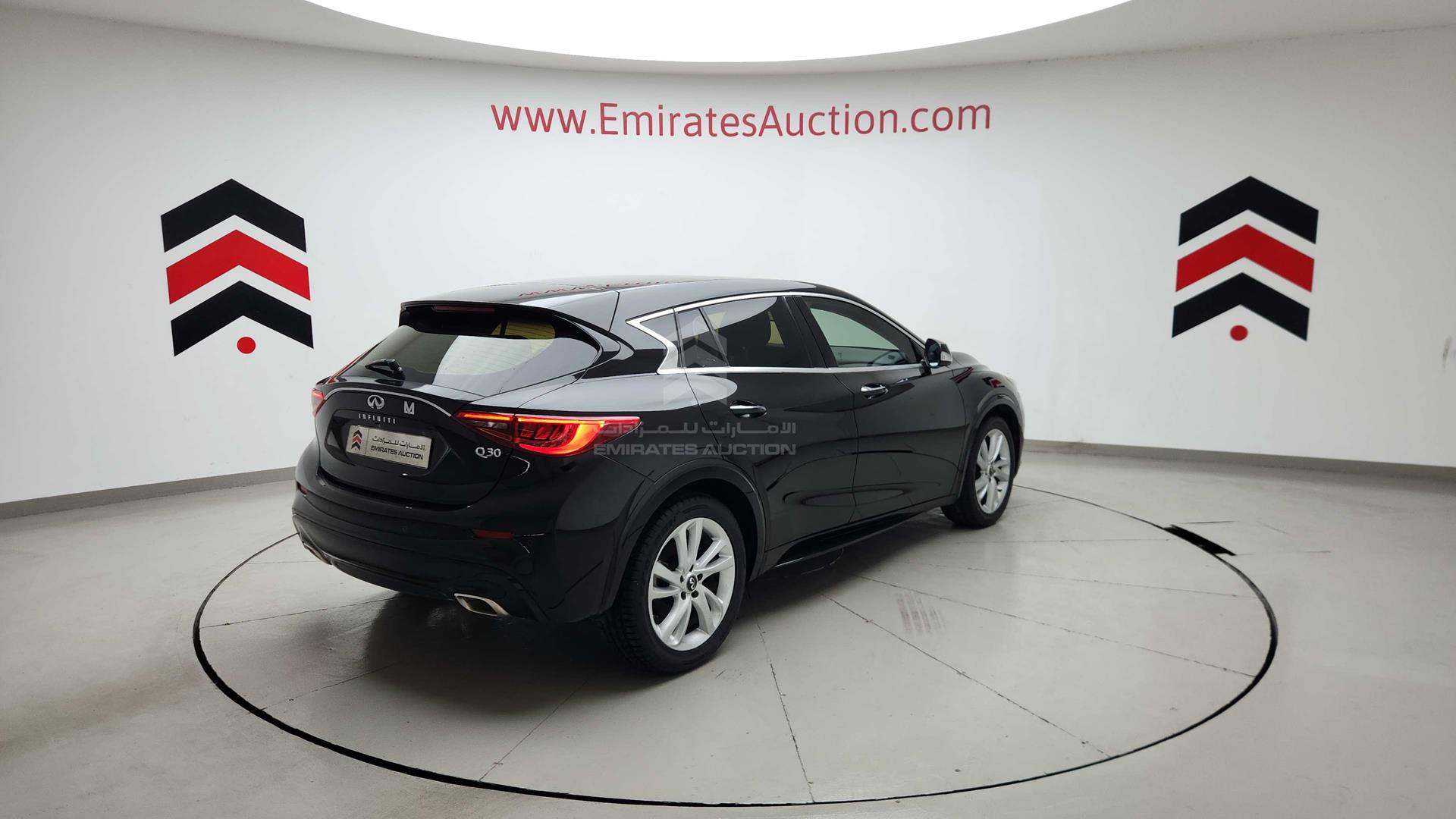 2017 INFINITI Q 30 VIN: SJKDH5CP0HA019148