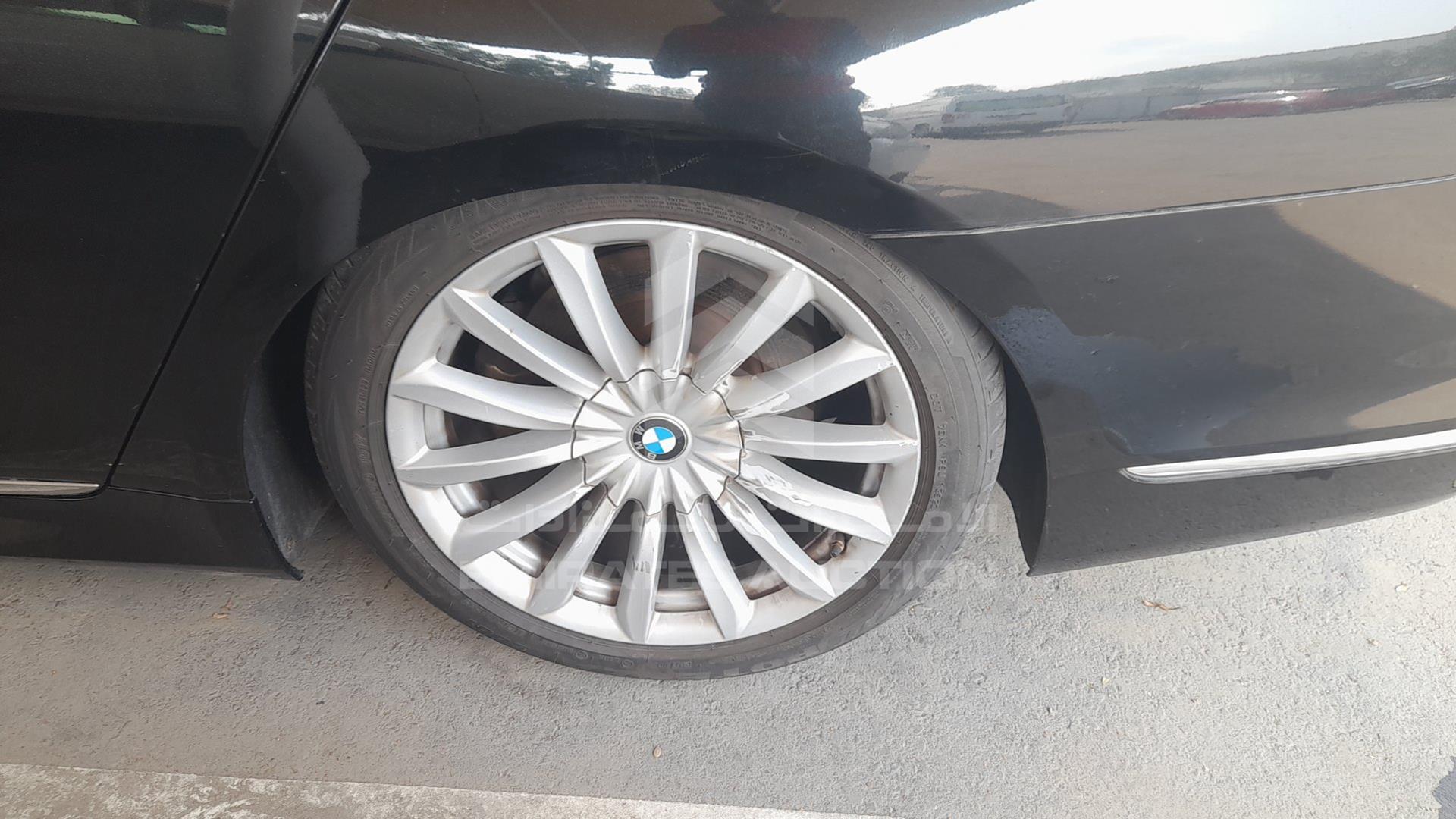 2019 BMW 730 LI VIN: WBA7E0A04KB358883