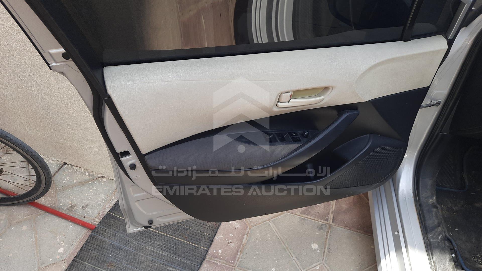 2020 TOYOTA COROLLA VIN: RKLBA0BE6L1000729