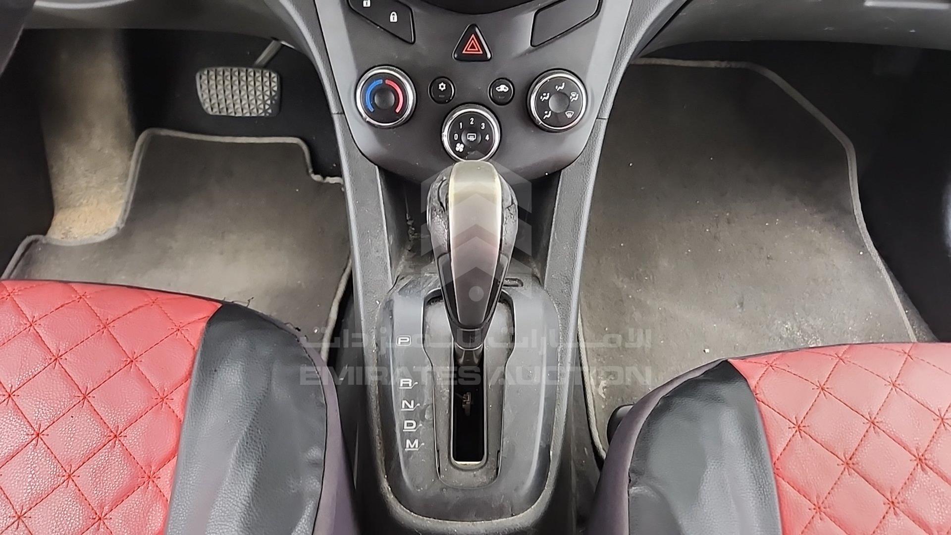 2012 CHEVROLET SONIC VIN: KL1JD5BE2CB097930