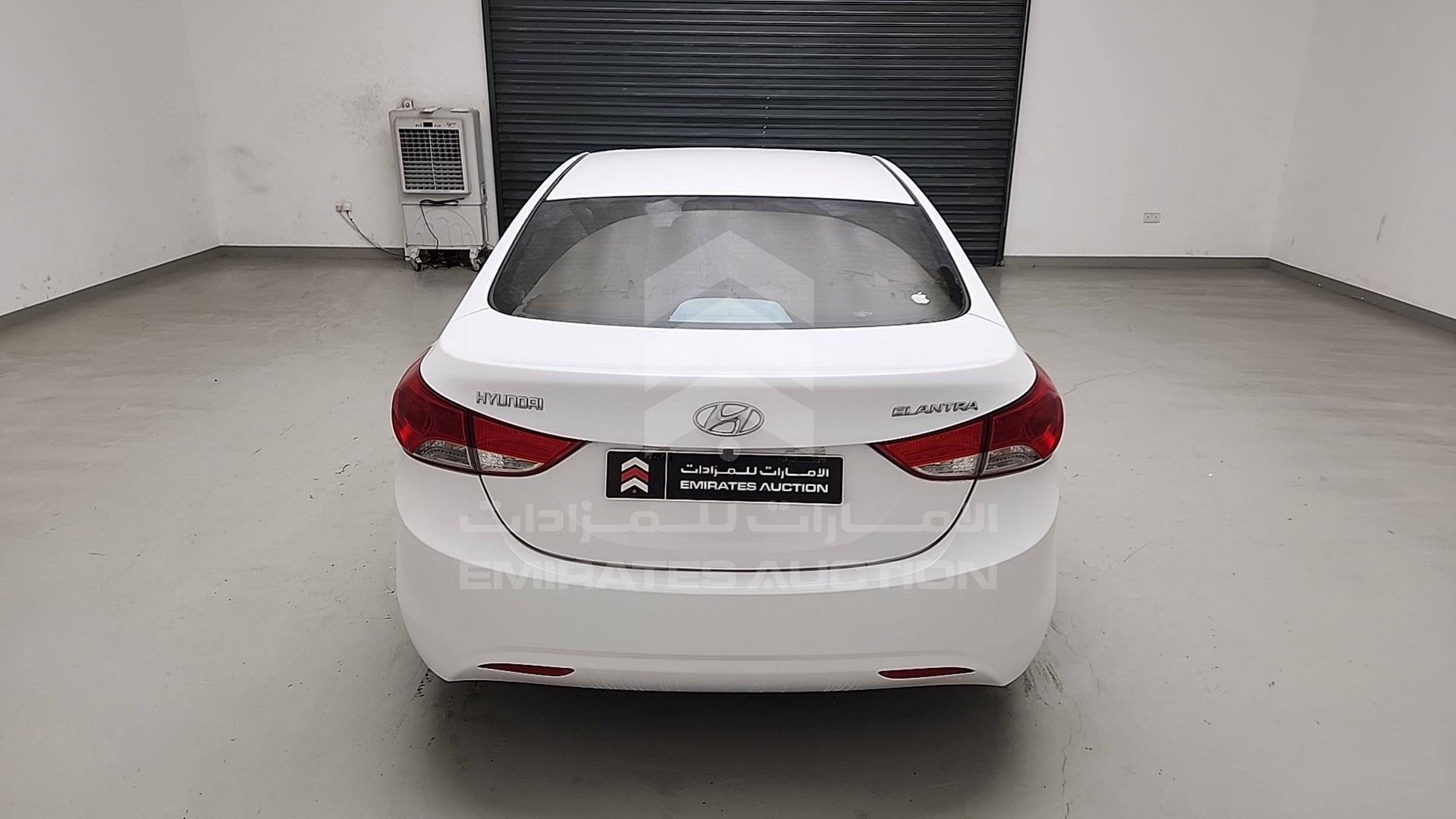 2014 HYUNDAI ELANTRA VIN: KMHDG41C8EU924159