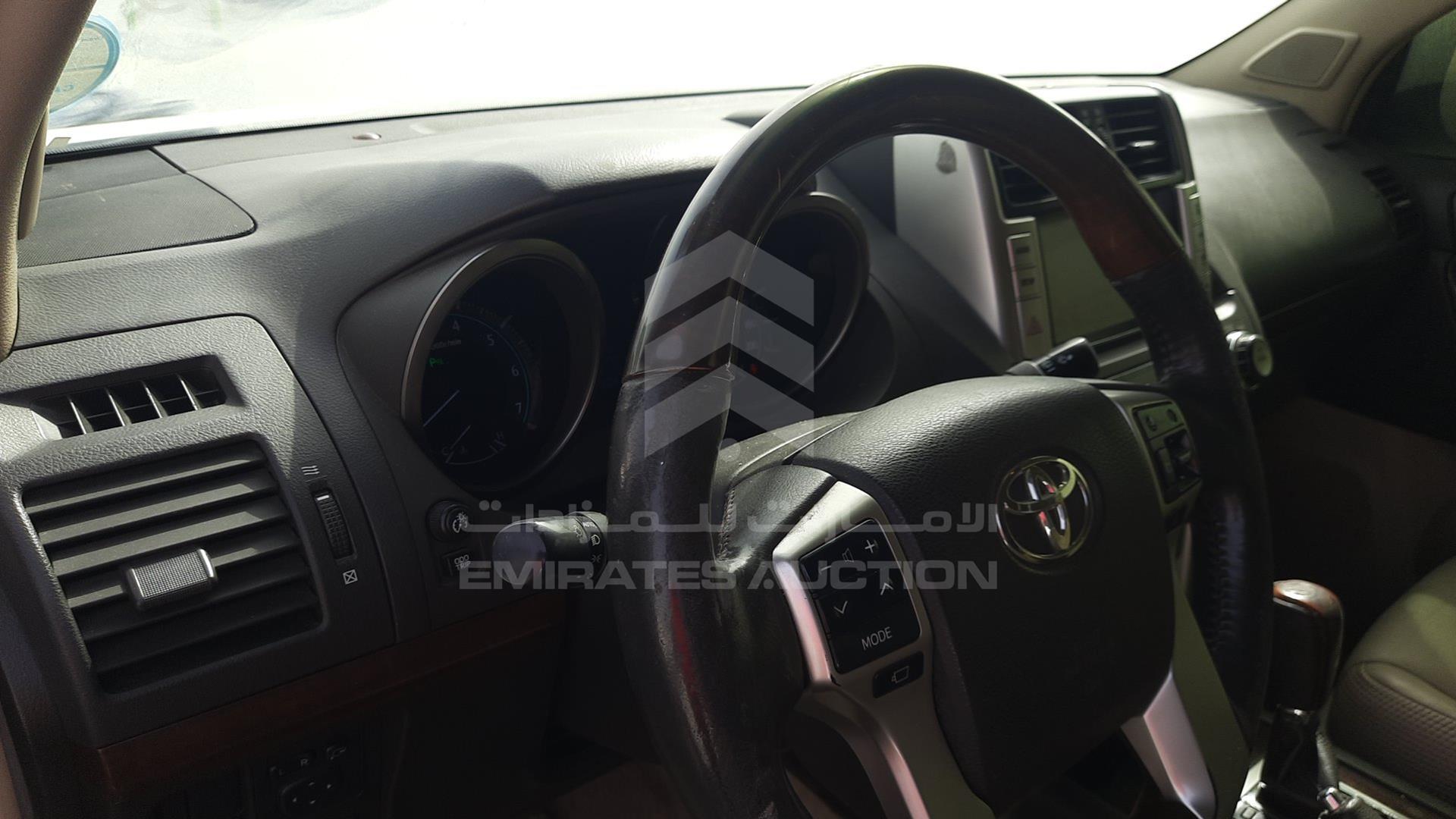 2010 TOYOTA LAND CRUISER PRADO VIN: JTEBU3FJ4AK005749