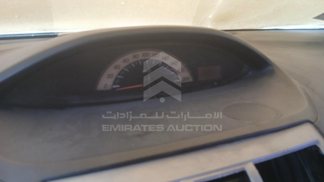 2008 Toyota Yaris — Speedometer & RPM Gauges — Photo 14
