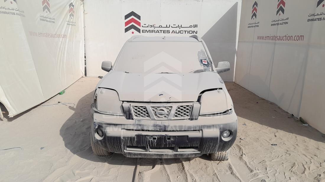 2007 Nissan X-Trail — Full Front View — Photo 1