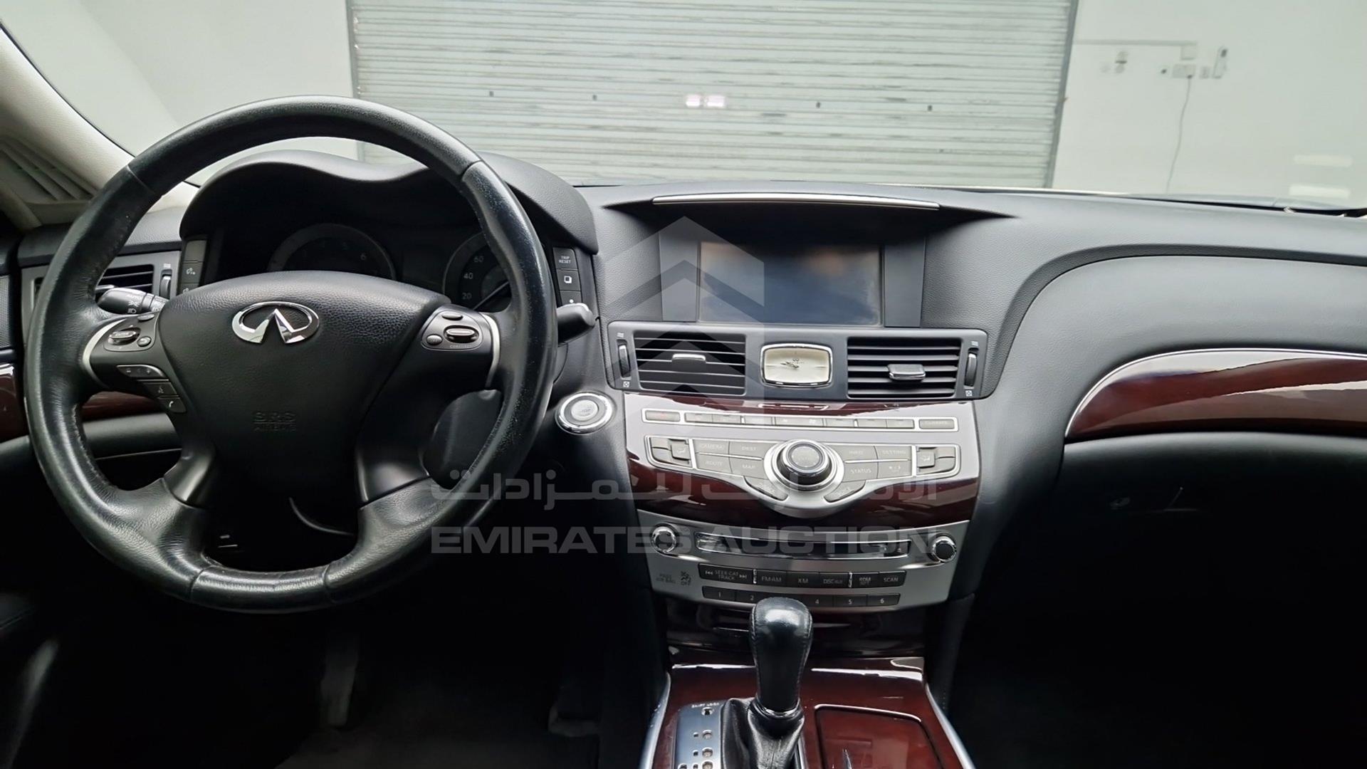 2015 INFINITI Q70 VIN: JN1BY1APXFM540348