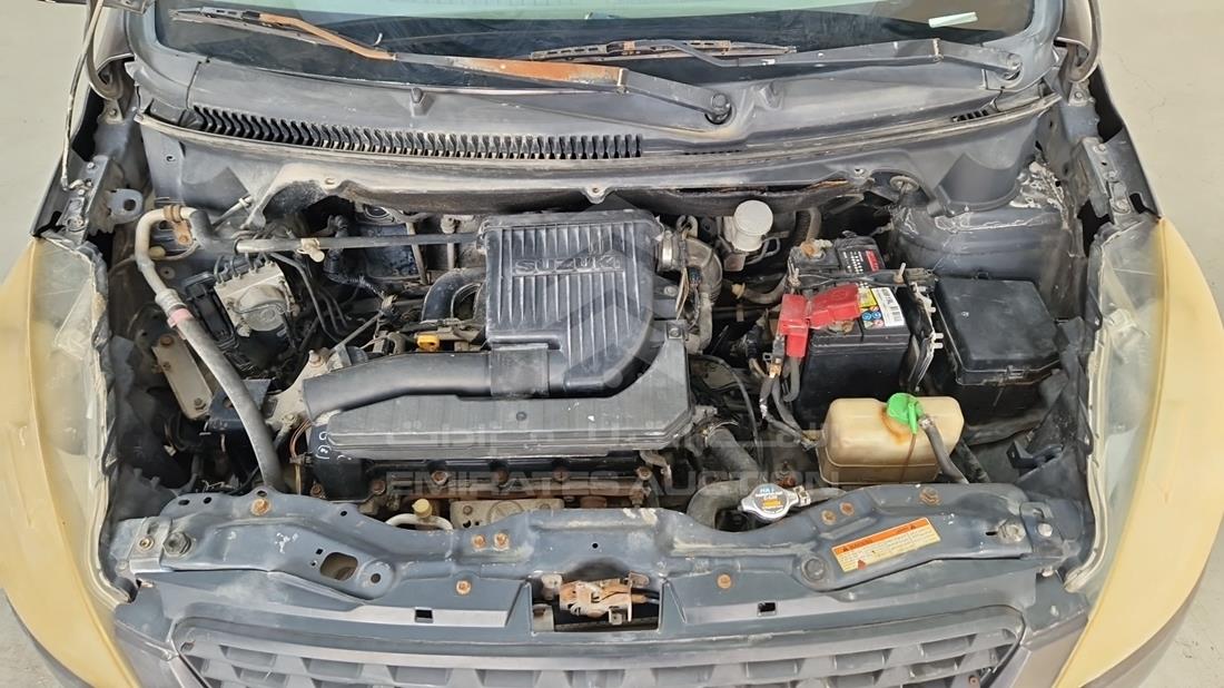 2015 Suzuki Ertiga — Engine Bay — Photo 37