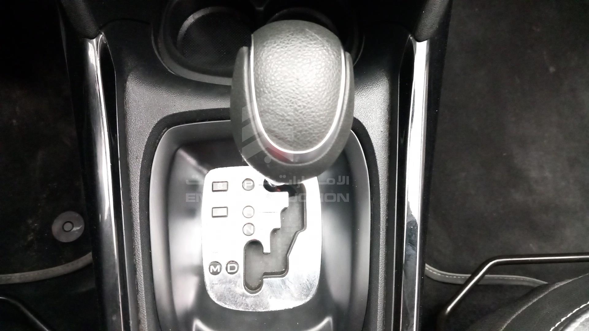 2018 PEUGEOT 2008 VIN: VF3CUNFP6JY001990