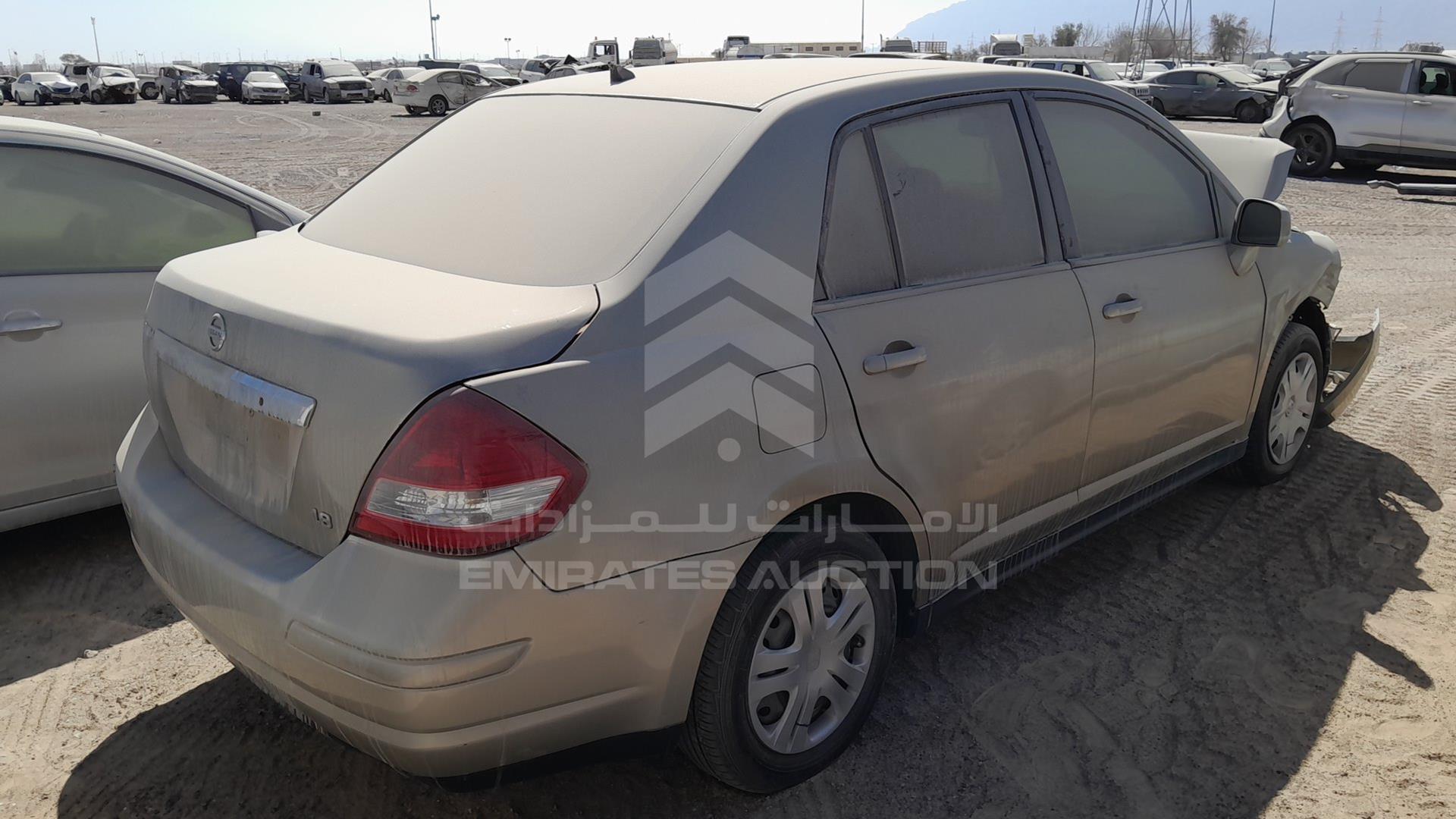 2011 NISSAN TIIDA VIN: 3N1BC1A64BK224511