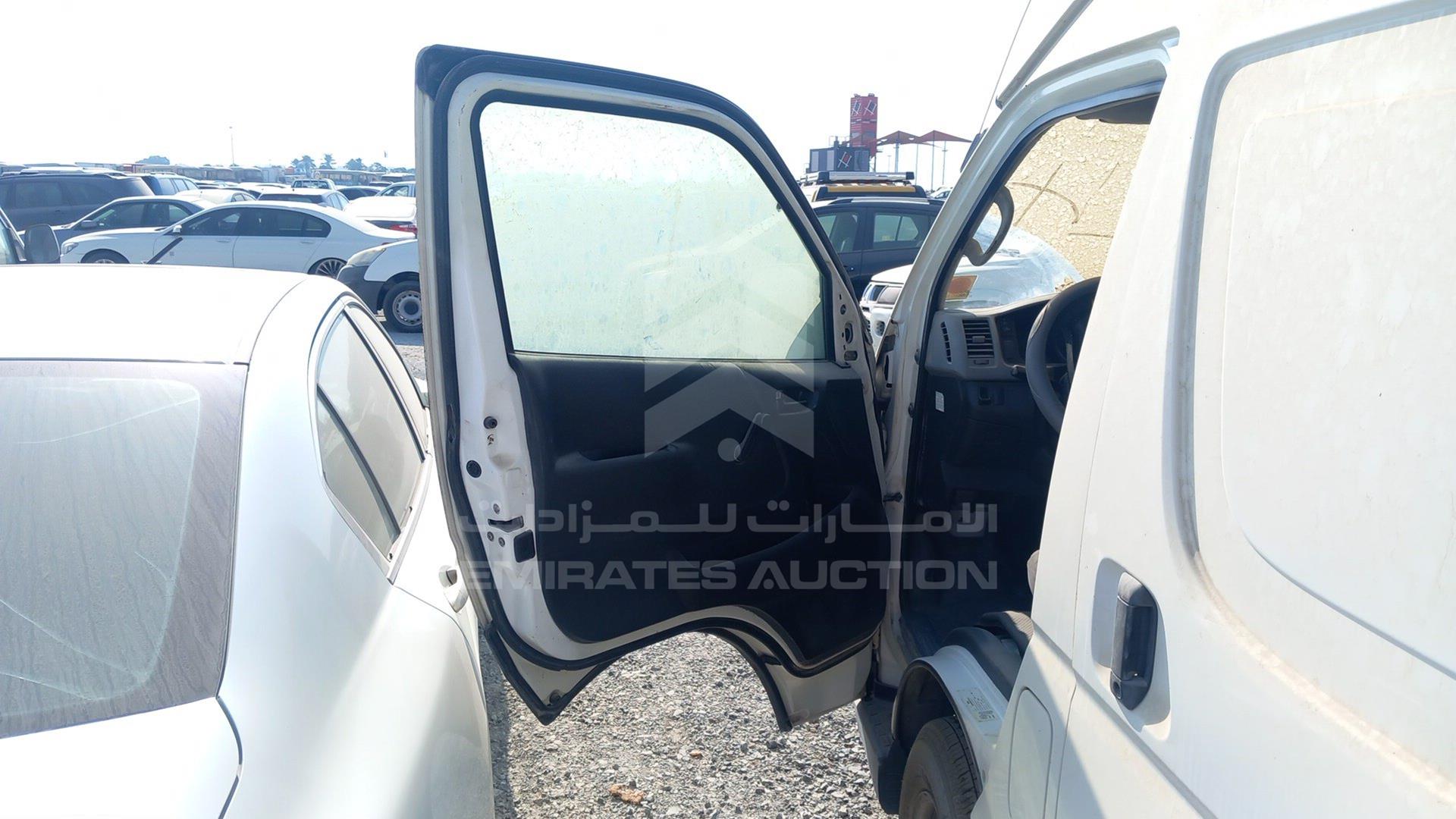 2011 TOYOTA HIACE VIN: JTFPX22P9B0026395
