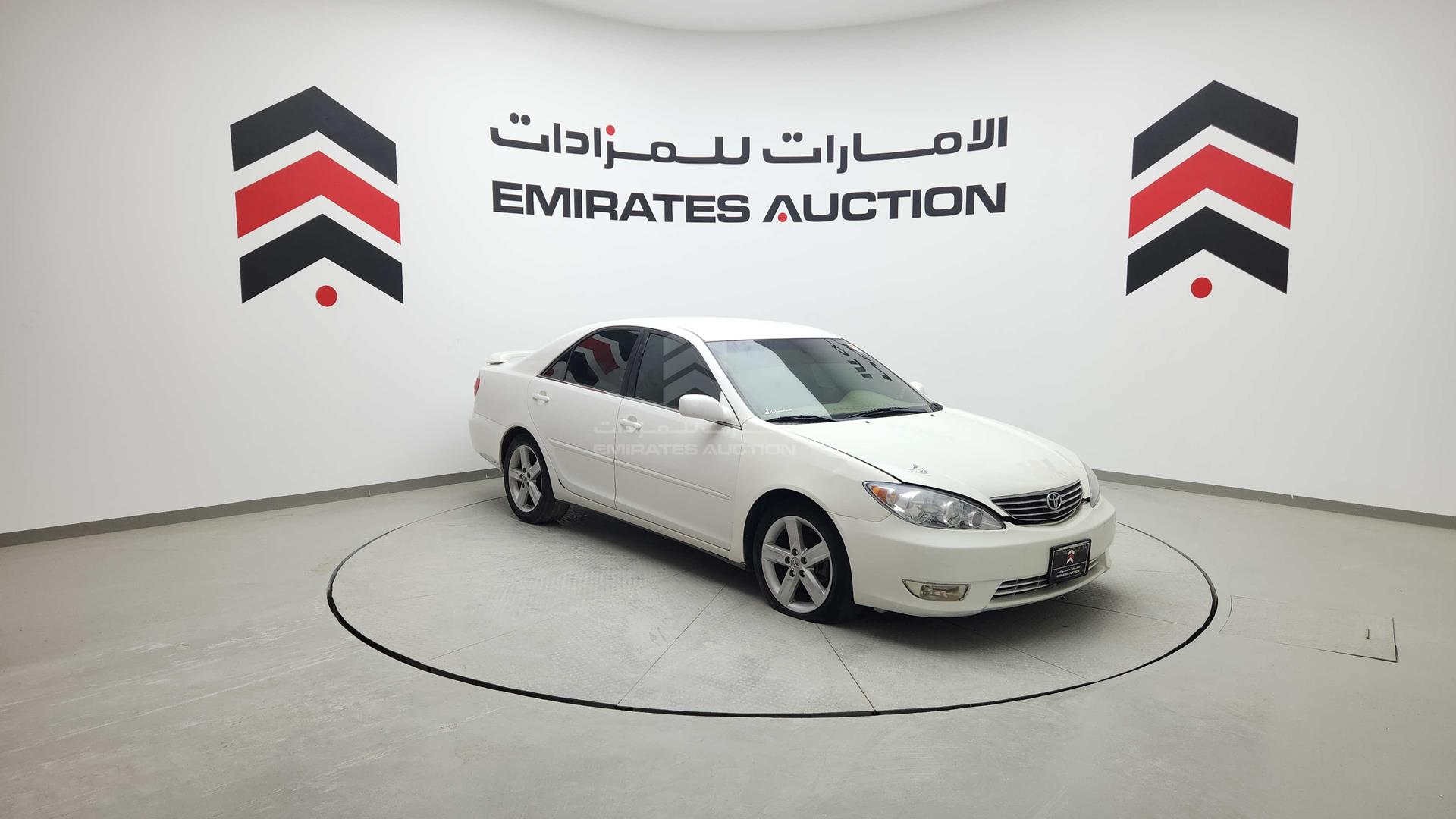 2005 TOYOTA CAMRY VIN: 4T1BF32K95U604603