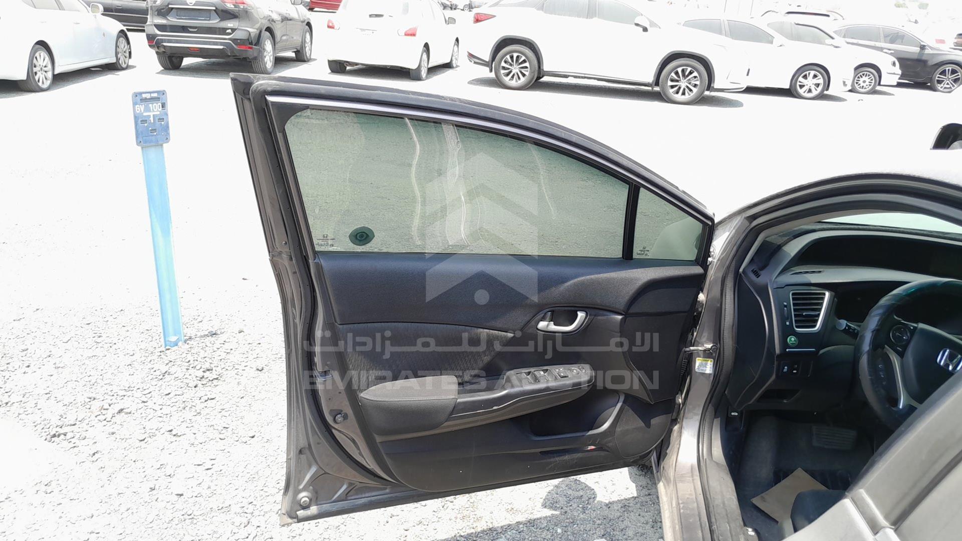 2015 HONDA CIVIC VIN: 19XFB2F52FE237057