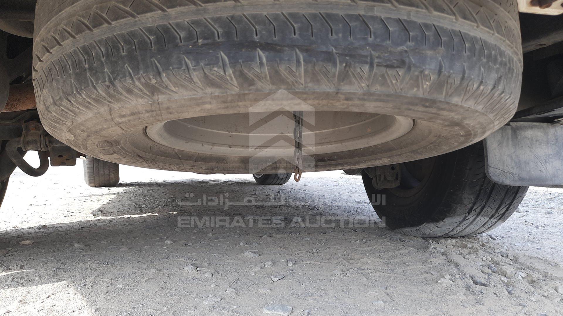 2008 TOYOTA LAND CRUISER VIN: JTMHU09J385007509