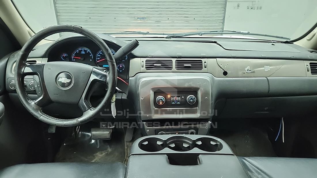 2008 Chevrolet Tahoe — Entertainment Systems & Camera Monitor & Navigation — Photo 16