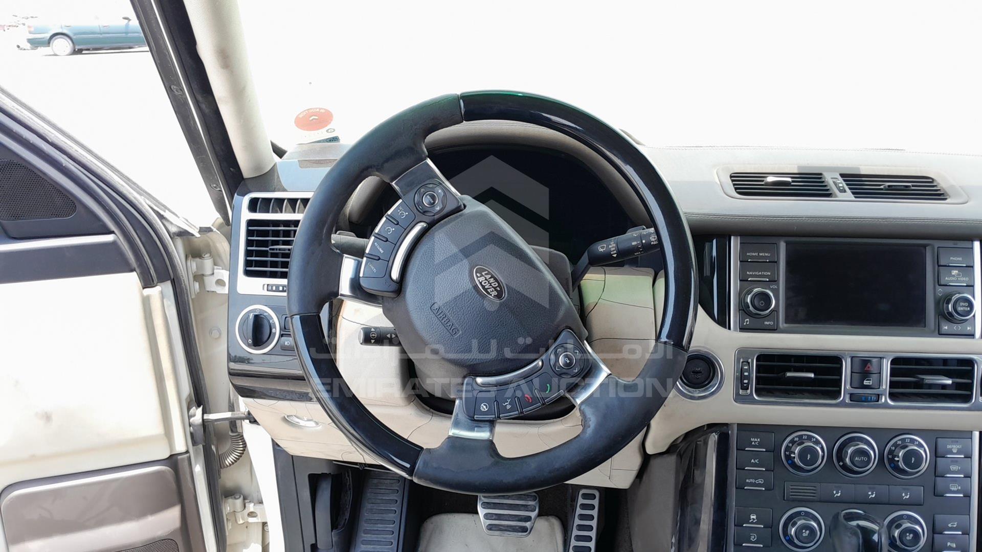 2010 RANGE ROVER VOGUE VIN: SALLMAME4AA315260