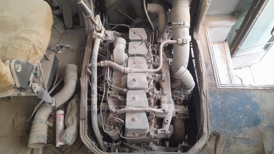 2005 Tata Bus — Engine Bay — Photo 28
