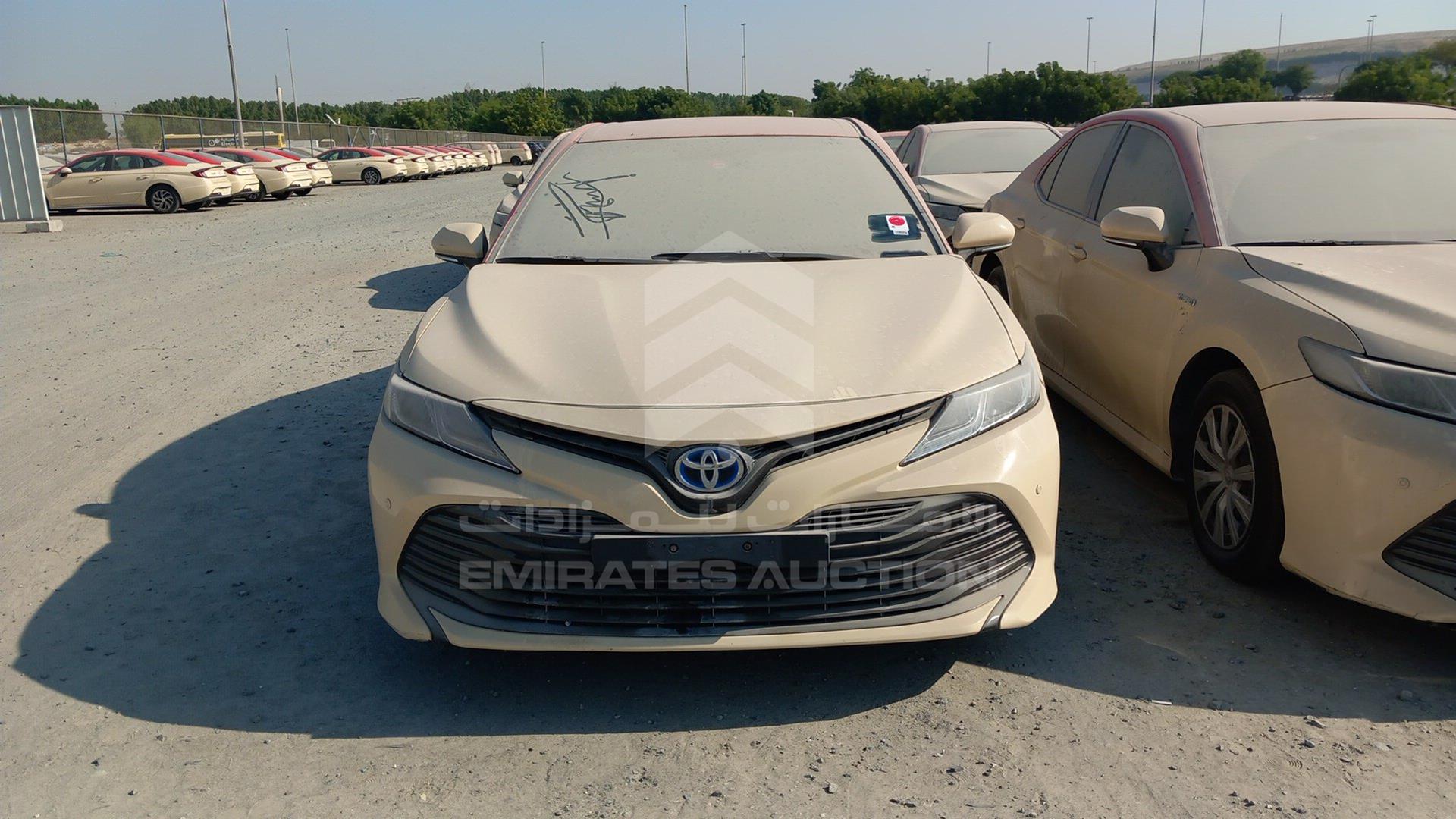 2018 TOYOTA CAMRY VIN: JTNB29HK2J3011400