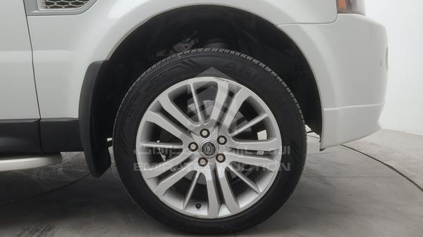 Range Rover Sport 2013 SALLSAAD4DA785039 Image 32
