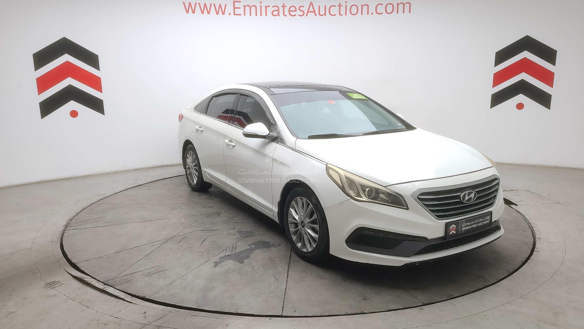 2016 HYUNDAI SONATA VIN: KMHE241G6GA168213