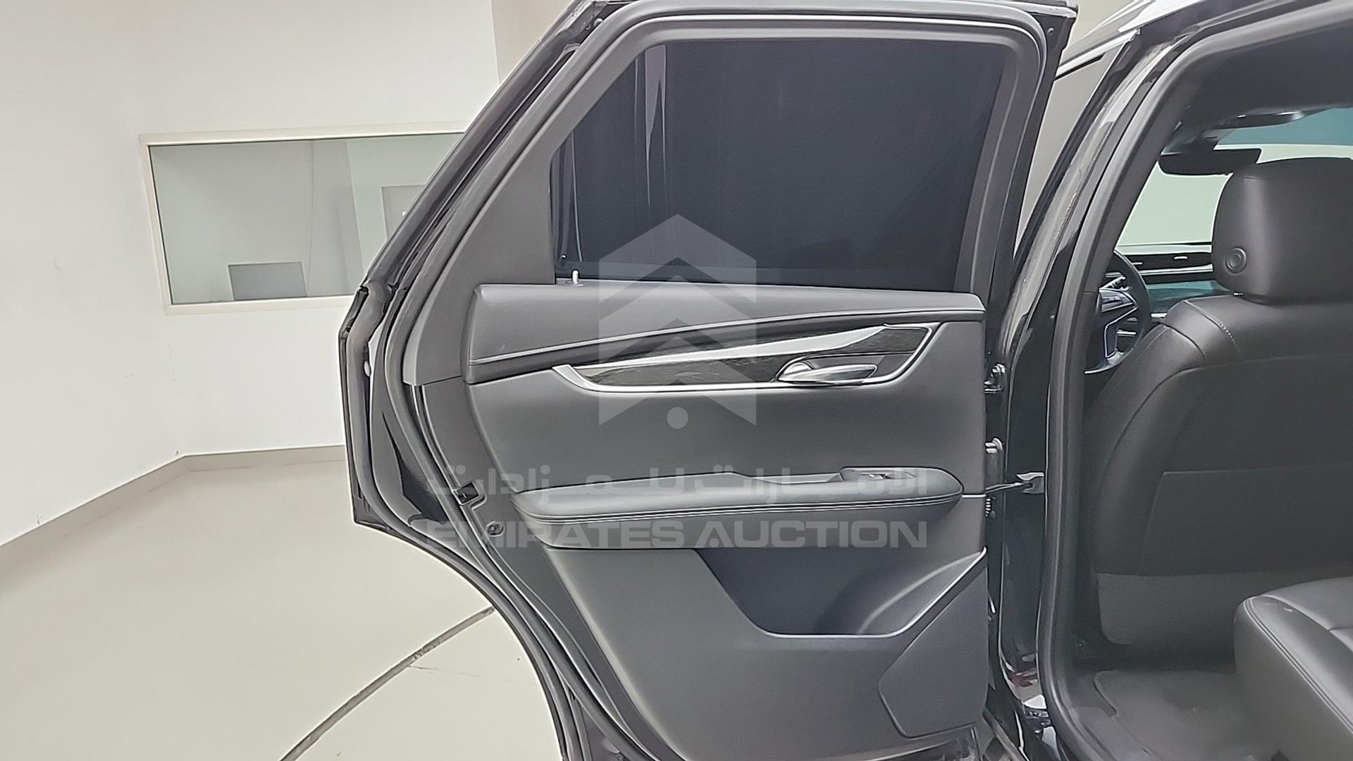 2021 CADILLAC XT 5 VIN: 1GYKNCRS7MZ137237