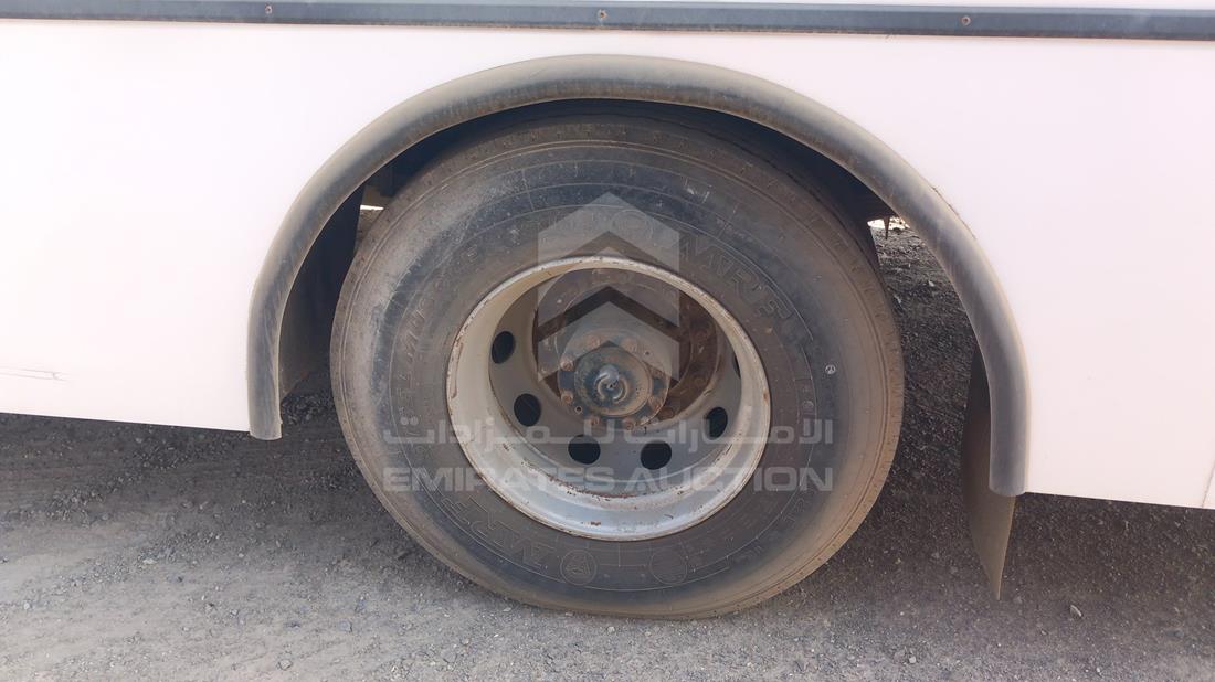 2016 Ashok Leyland Falcon — Rear Left Tyre — Photo 28