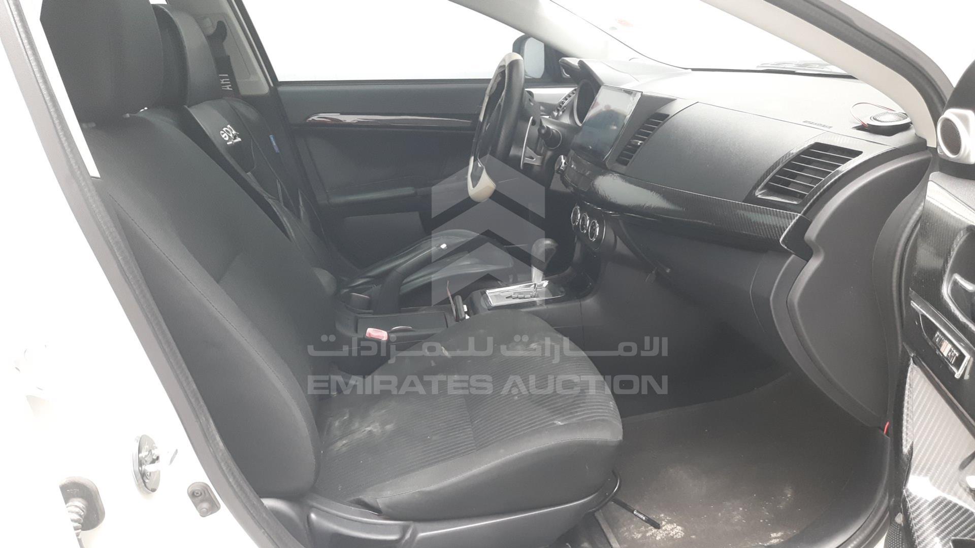 2015 MITSUBISHI --- VIN: JMYSTCY4AFU737782