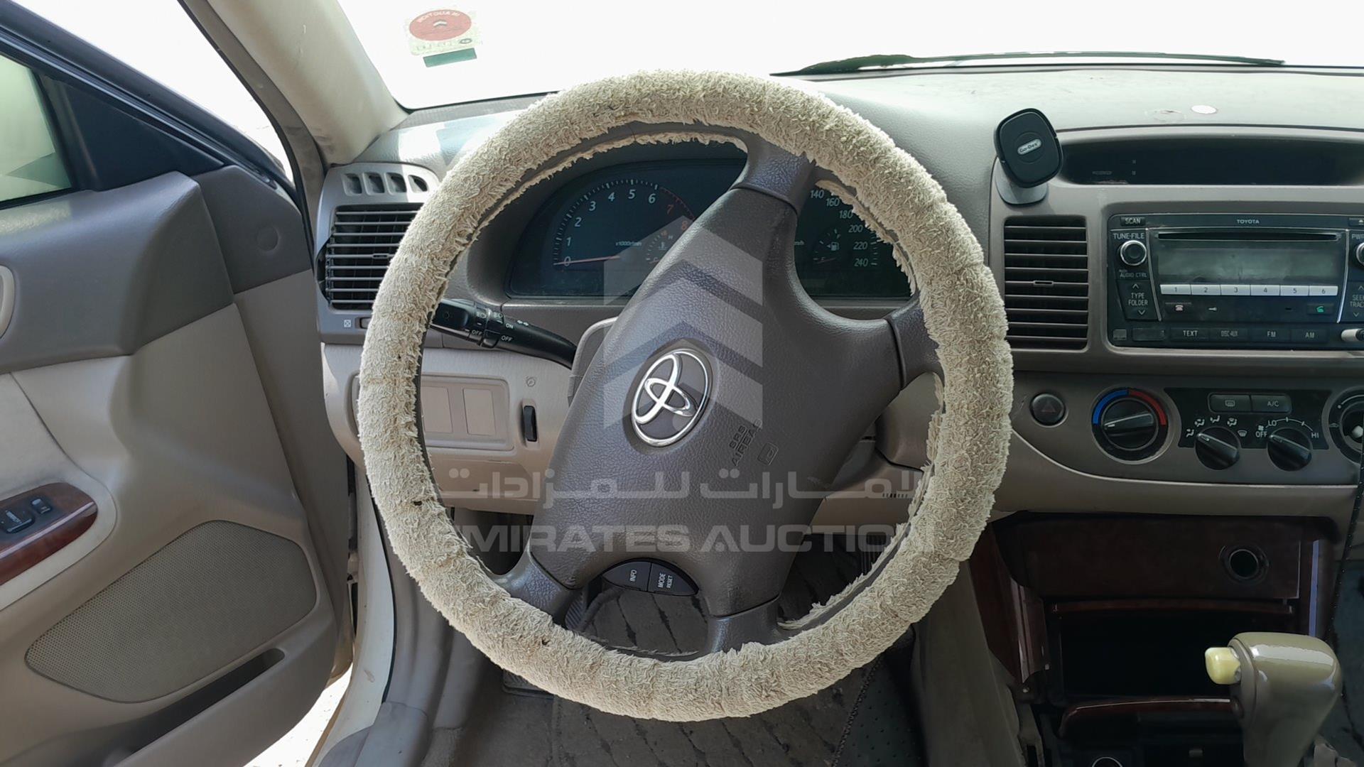 2005 TOYOTA CAMRY VIN: 6T1BE32K15X518952