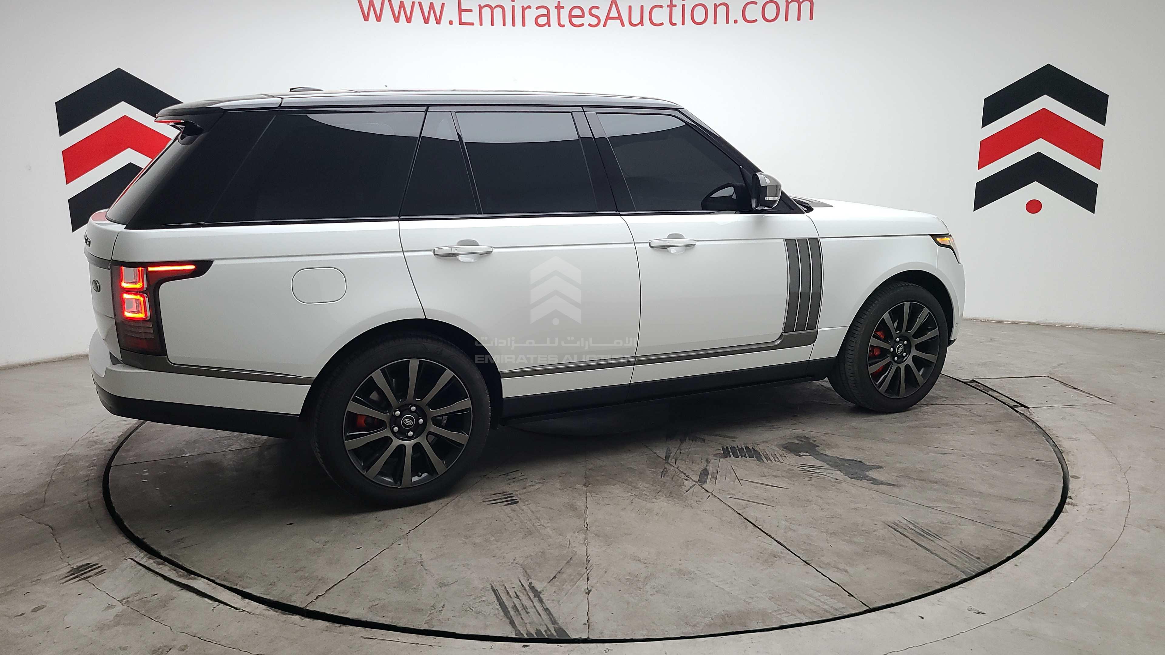 SALGA2EF1FA220893 - 2015 Range Rover Vogue - #461234