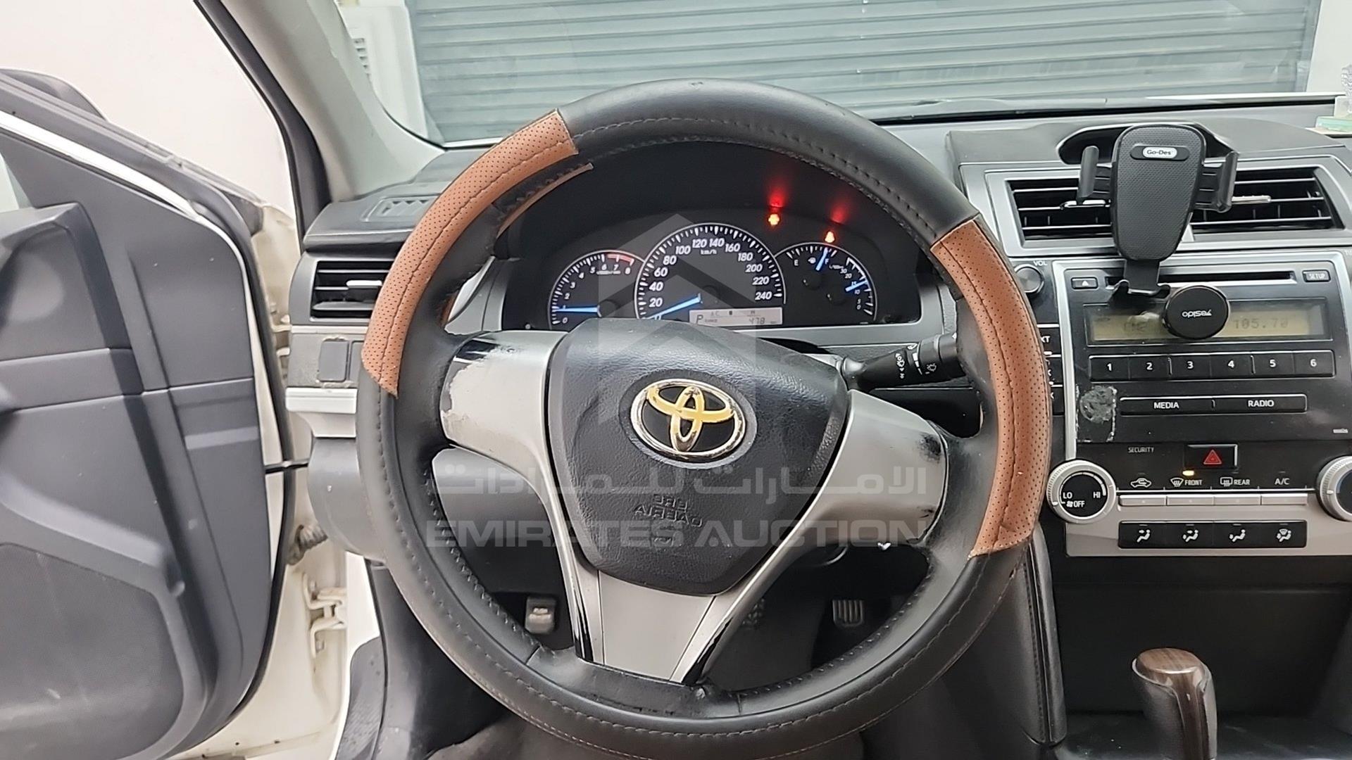 2014 TOYOTA CAMRY VIN: 6T1BF9FK3EX530210