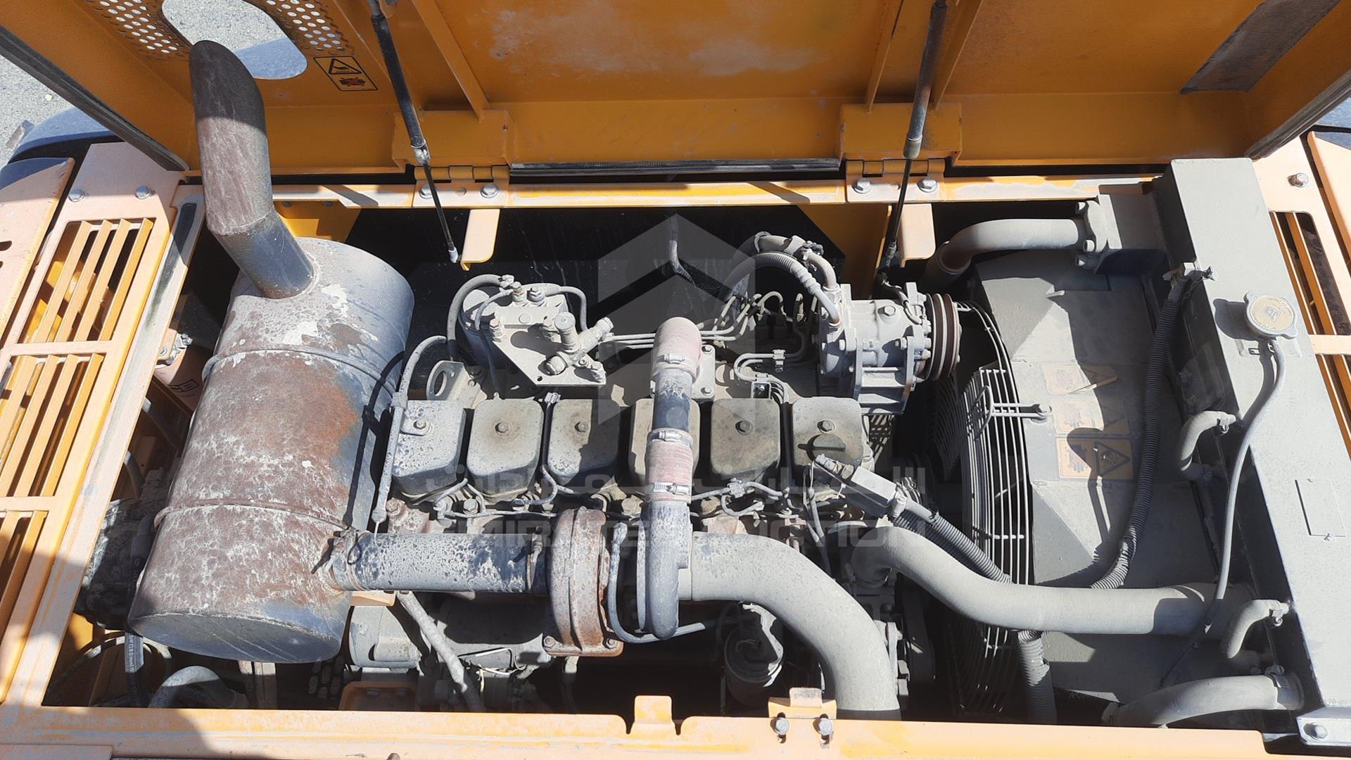 2015 JCB JS205 VIN: PUNJE20BV02359661