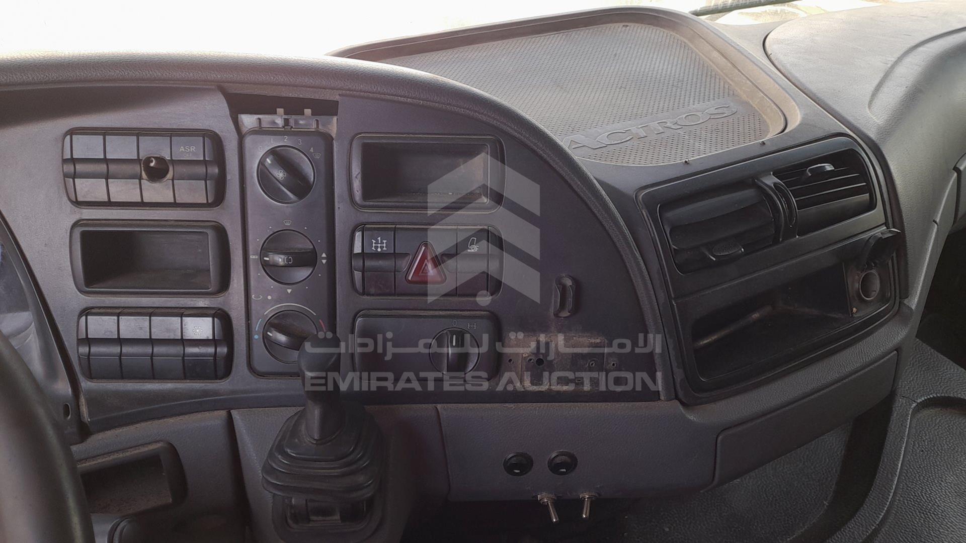 0 MERCEDES ACTROS VIN: WDB9300131L453345