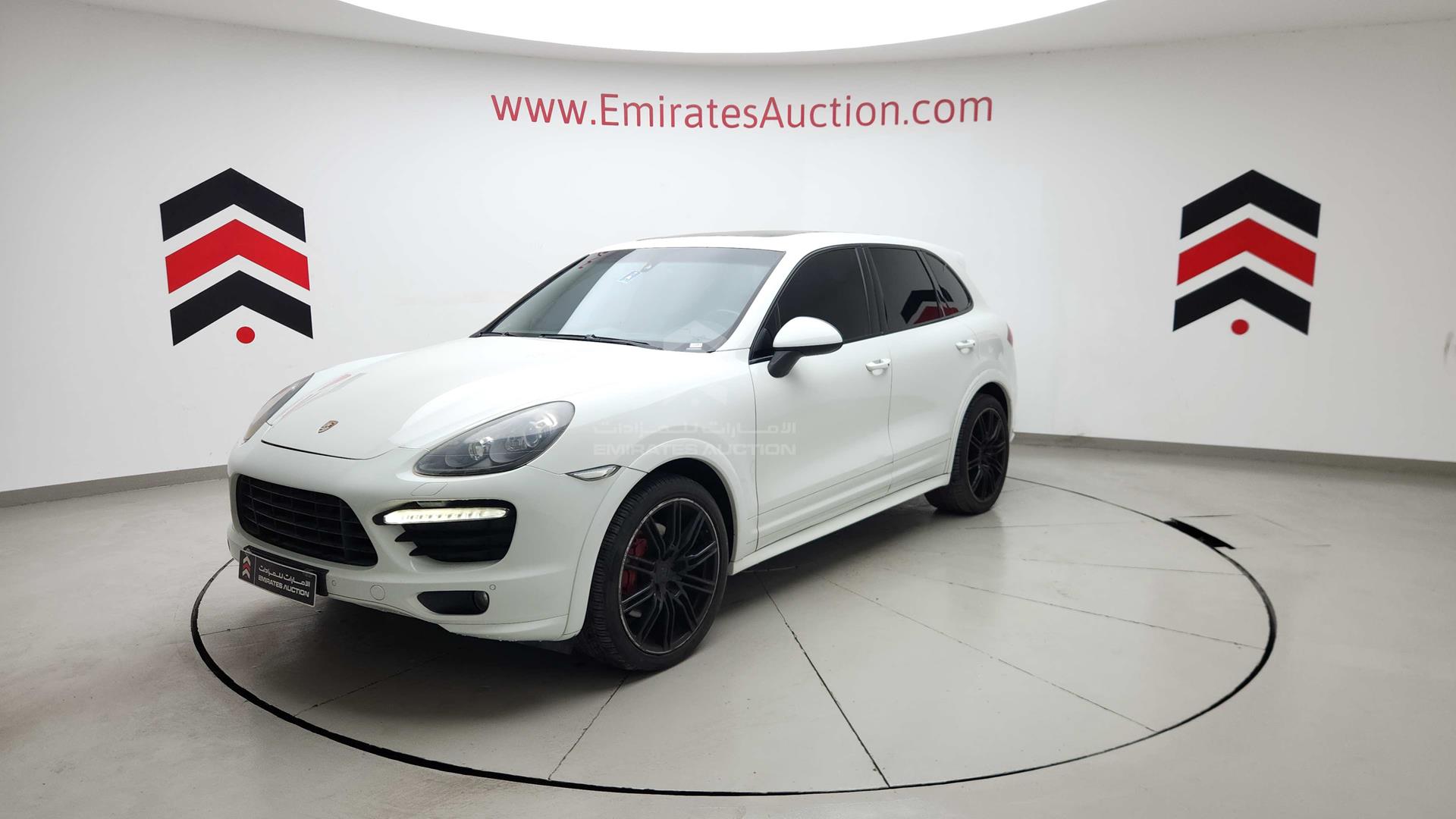 2013 PORSCHE CAYENNE GTS VIN: WP1ZZZ92ZDLA45314