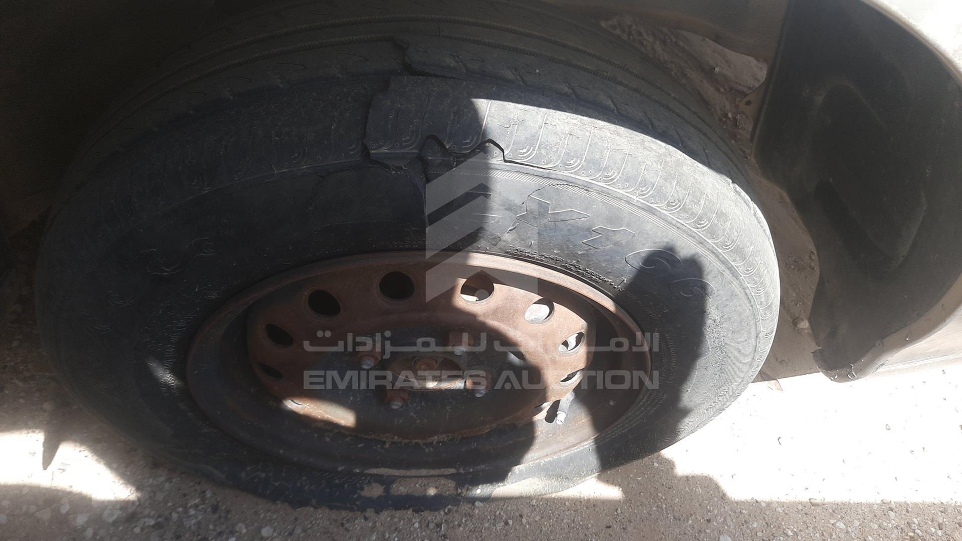 0 KIA CLARUS VIN: KNAGC2295X5524297