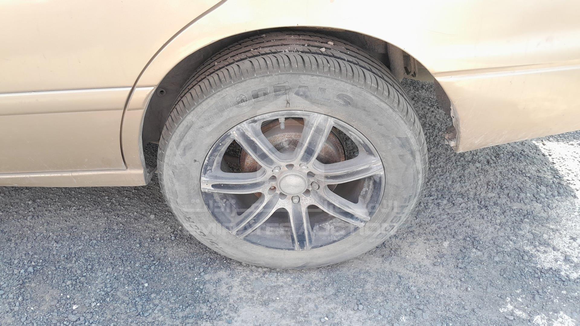 2001 TOYOTA CAMRY VIN: 4T1BG22K91U061268