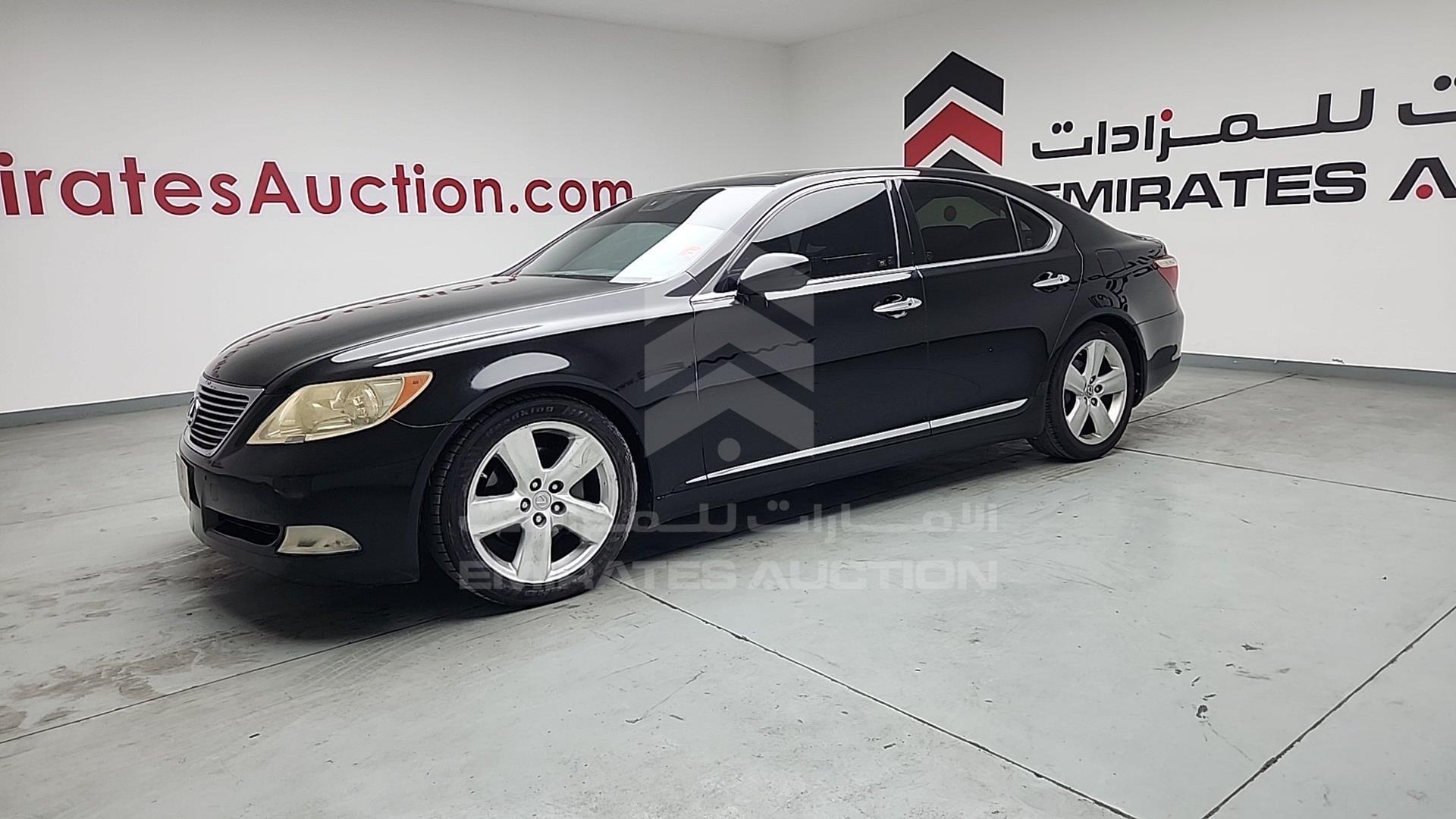2008 LEXUS LS 460 VIN: JTHBL46F985076087