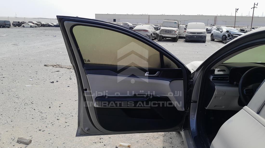 2022 Kia K5 — Front Left Door — Photo 10