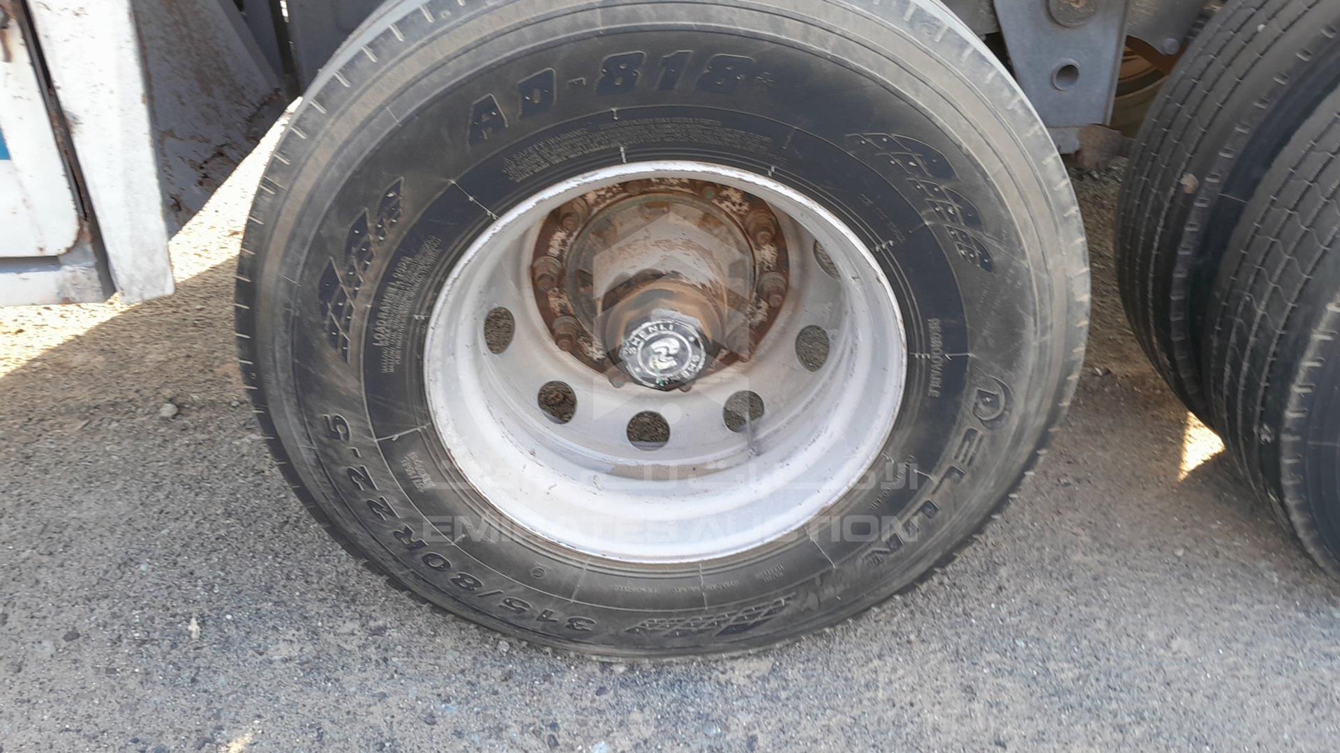 2020 TRAILER LOCAL VIN: D102757DXBTRAILER