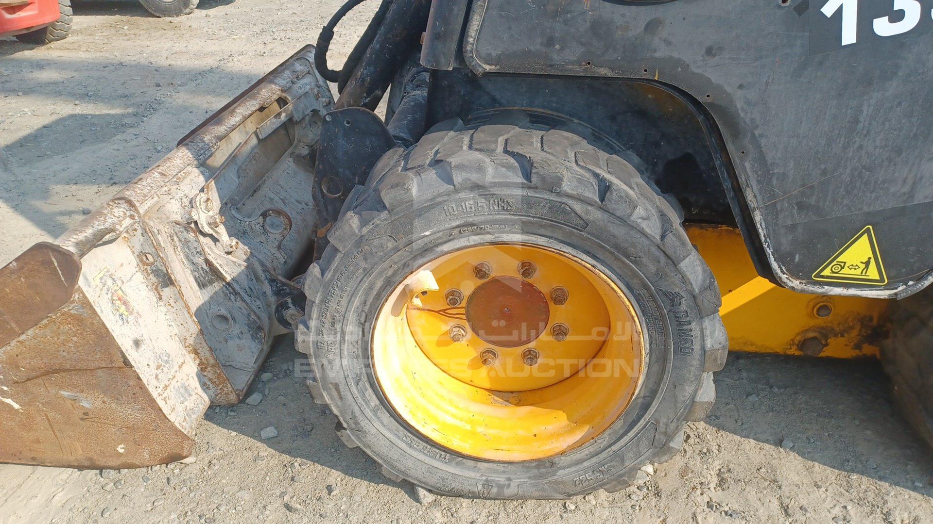 2015 JCB 135 VIN: GE0135WRCC1757192
