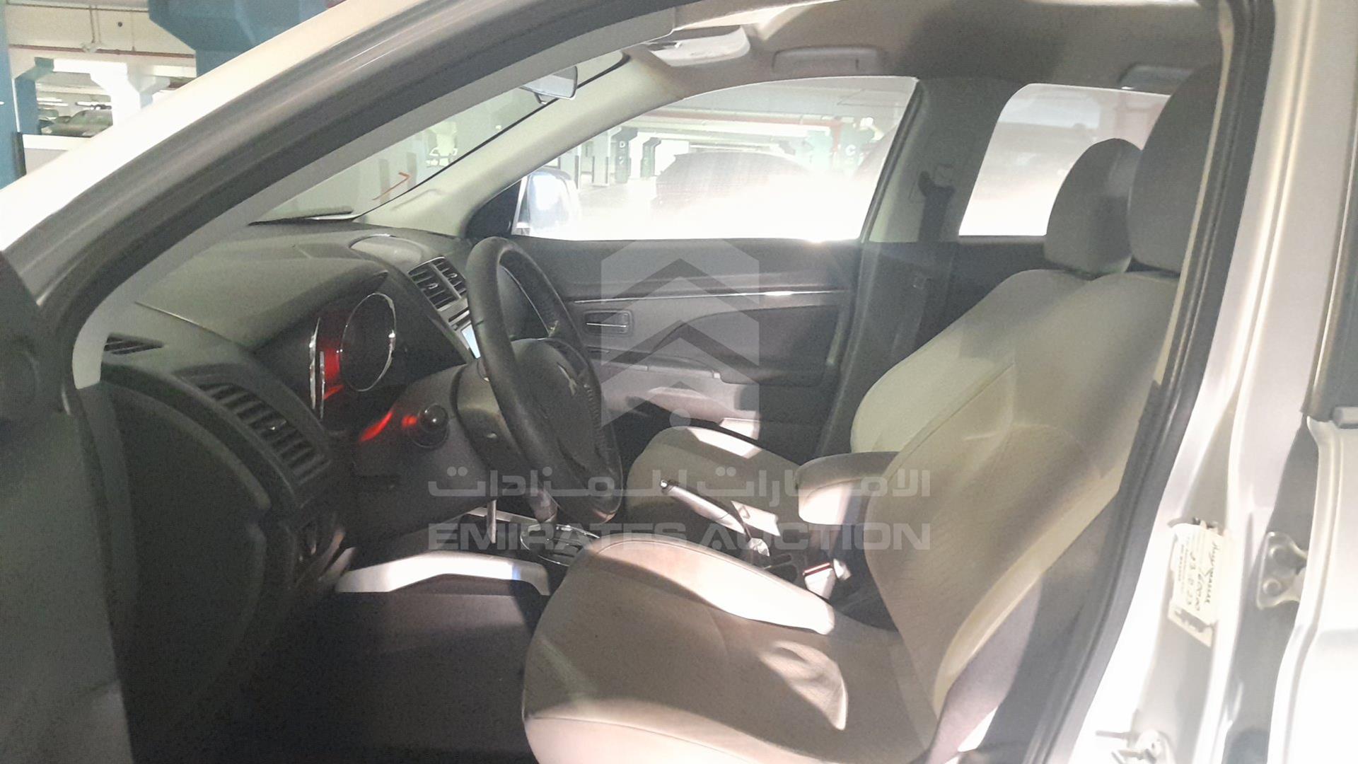 2014 MITSUBISHI ASX VIN: 4P3XTGA2WEE800046